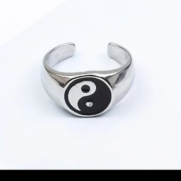 Retro Style Harmony Symbol Alloy Fashion Accessories Adjustable Ring - Picture 6 of 7